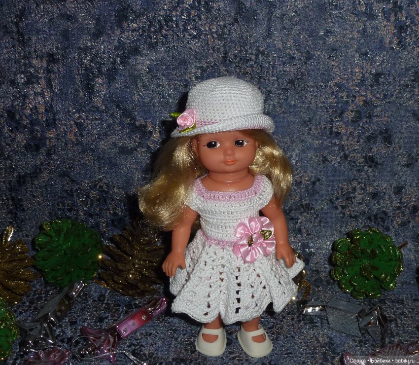 Авторский вязаный наряд на куклу ГДР 19 см (AHG) (фото 4)