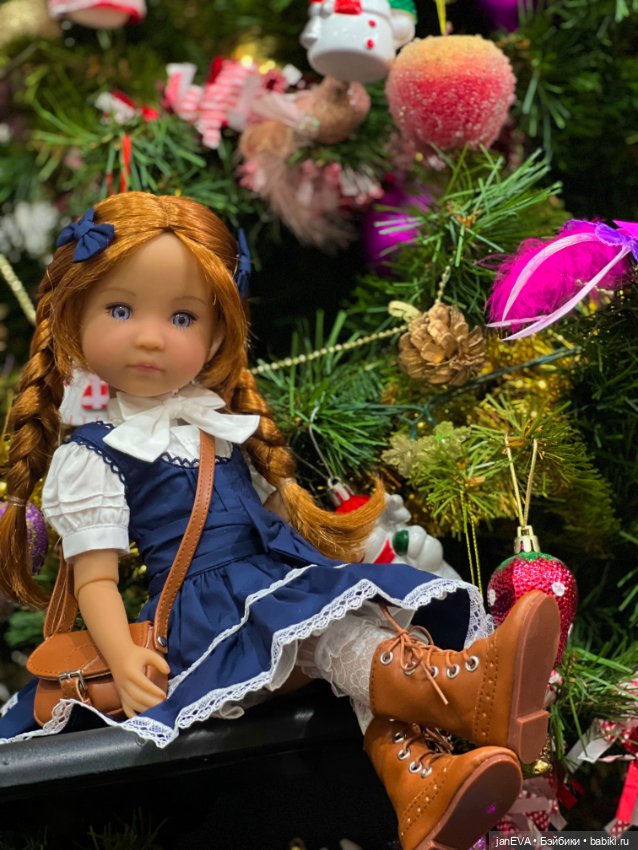 Подарочек под ёлочку — Куклы Ruby Red (Руби Ред) Fashion Friends: Siblies (фото 2)