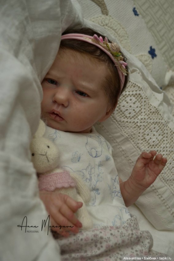 Первая куколка 2023 года - малышка Элли Сью