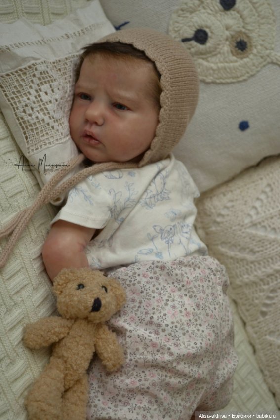 Первая куколка 2023 года - малышка Элли Сью