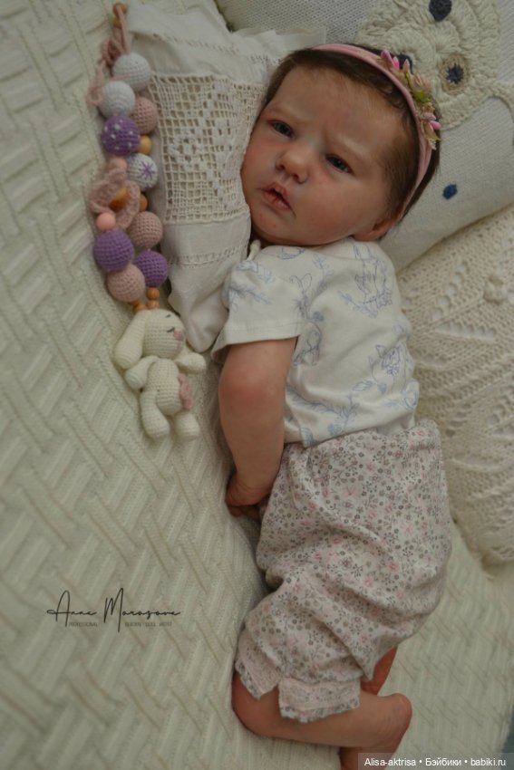 Первая куколка 2023 года - малышка Элли Сью