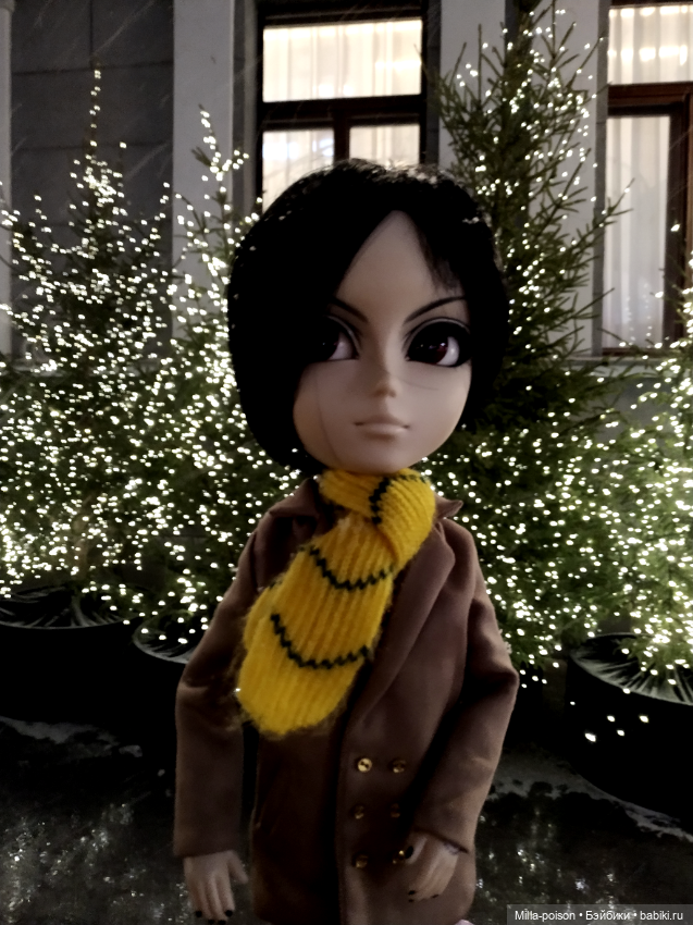 Вечерняя прогулка Себастьяна по новогодней Москве