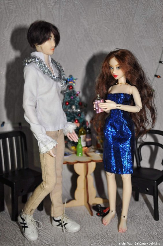 Празднование нового года и обмен подарками (фото 8)