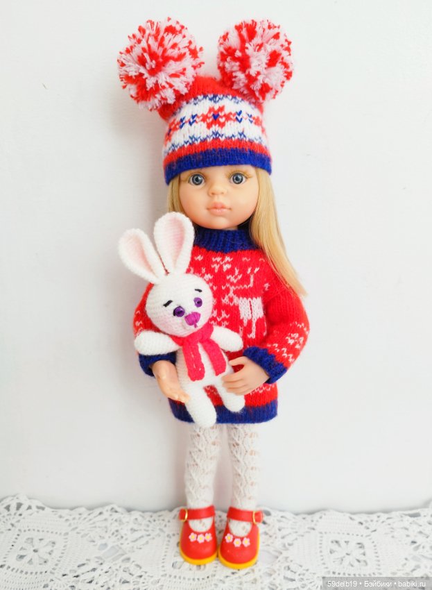 Новый костюм для паолочек к празднику Рождества