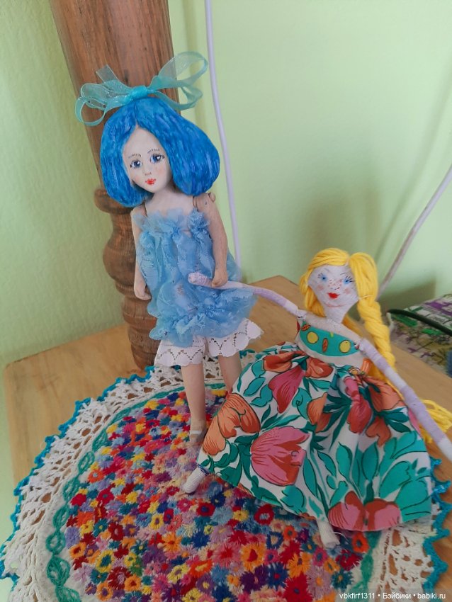 Мальвина - куколка из дерева к Рождеству