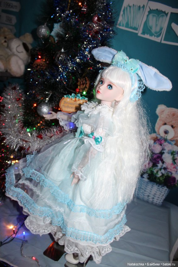 Поздравление с праздниками от моей куклы Анжелики("Звезды подиума" 60 см) (фото 7)
