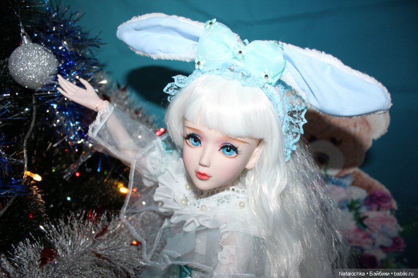 Поздравление с праздниками от моей куклы Анжелики("Звезды подиума" 60 см)
