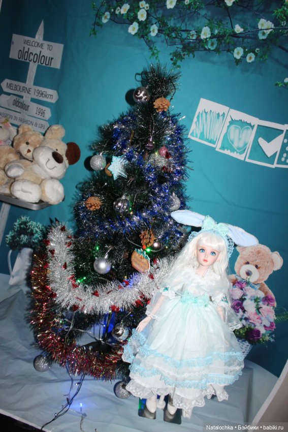 Поздравление с праздниками от моей куклы Анжелики("Звезды подиума" 60 см) (фото 3)