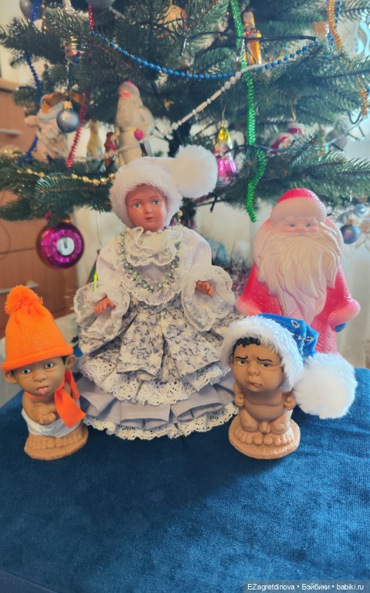 Праздничные дни — Одежда и обувь для кукол своими руками: фото