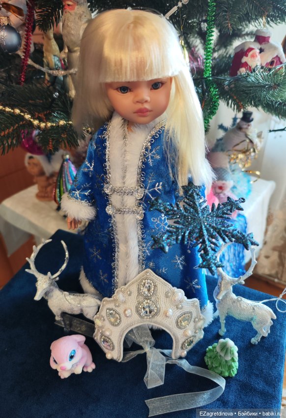 Праздничные дни — Одежда и обувь для кукол своими руками: фото (фото 9)