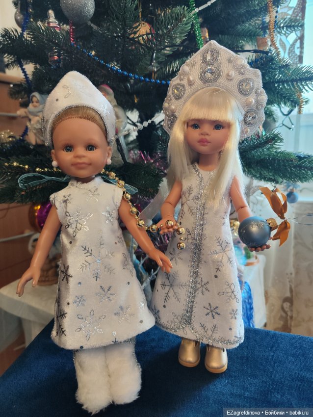 Праздничные дни — Одежда и обувь для кукол своими руками: фото