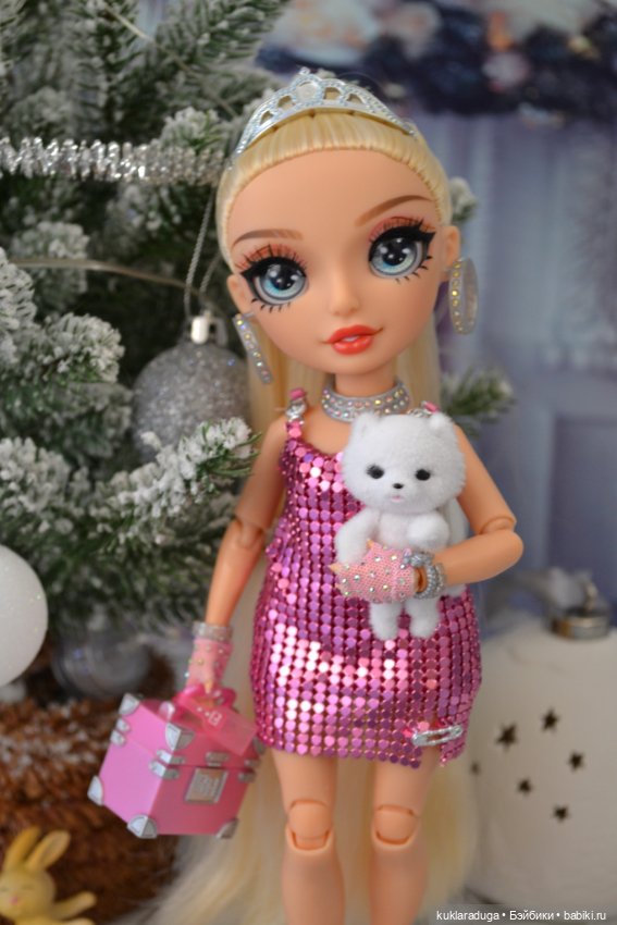 Новогоднее чудо Пэрис Хилтон