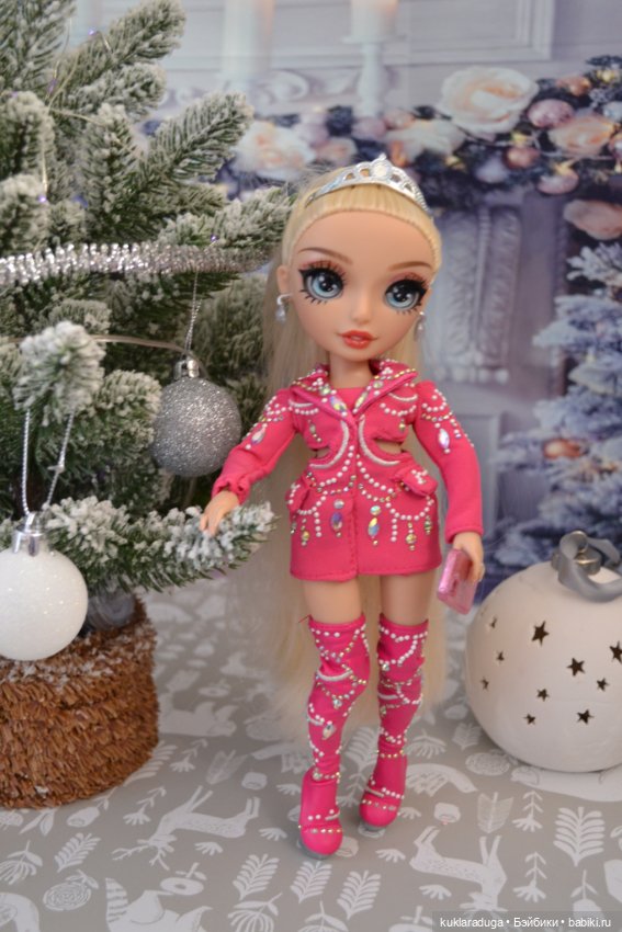 Новогоднее чудо Пэрис Хилтон (фото 2)