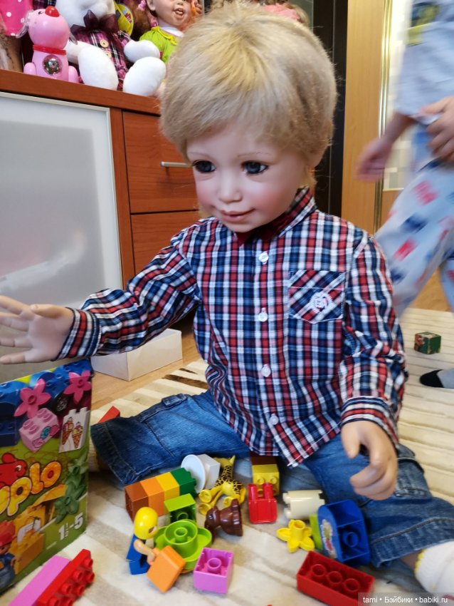 Любимые игры....любимые куклы и внук