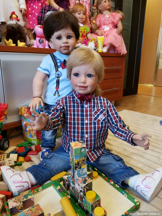 Любимые игры....любимые куклы и внук