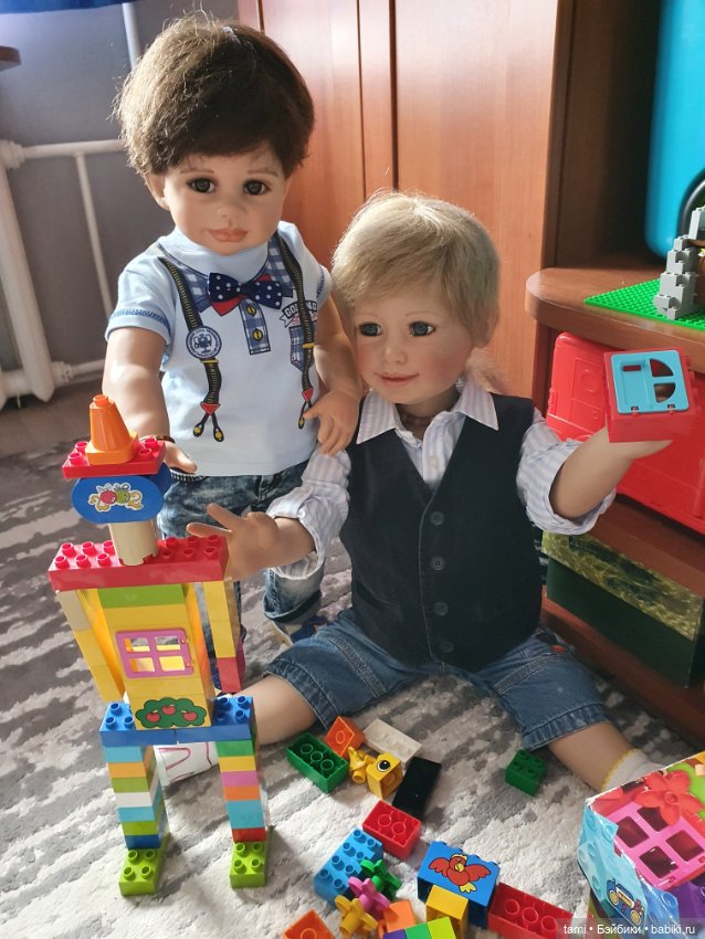 Любимые игры....любимые куклы и внук