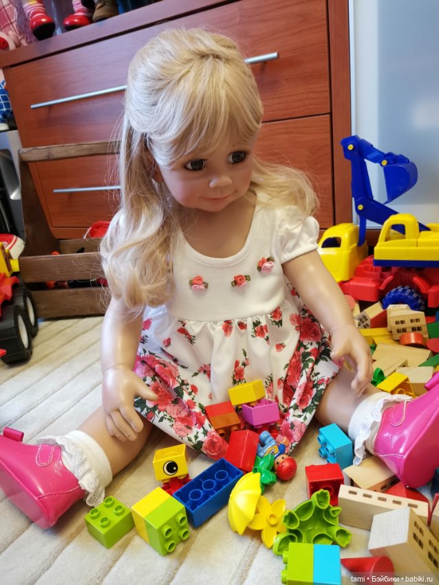 Любимые игры....любимые куклы и внук