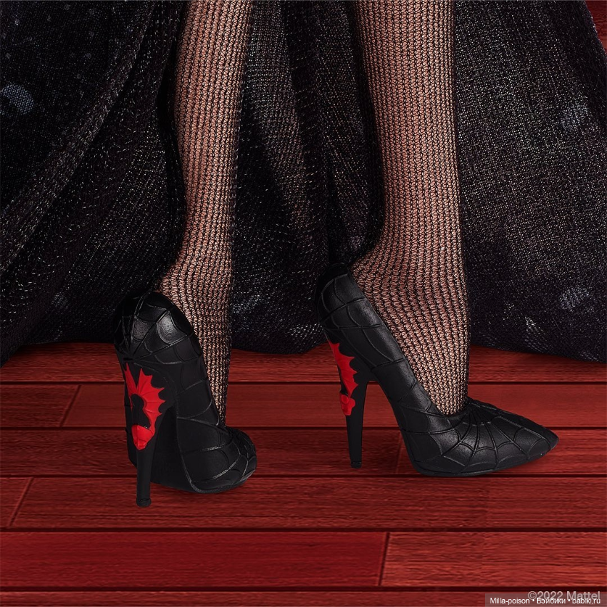 Эльвира Повелительница Тьмы от Monster High