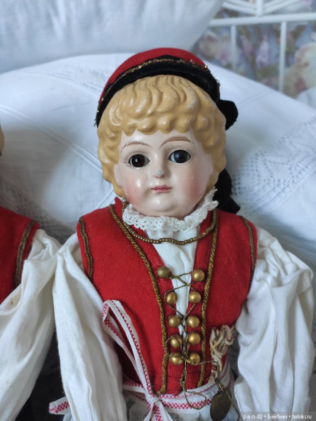 Помогите опознать кукол — Опознание антикварных кукол: поиск по клейму (фото 2)
