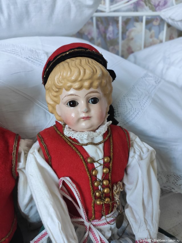 Помогите опознать кукол — Опознание антикварных кукол: поиск по клейму (фото 4)