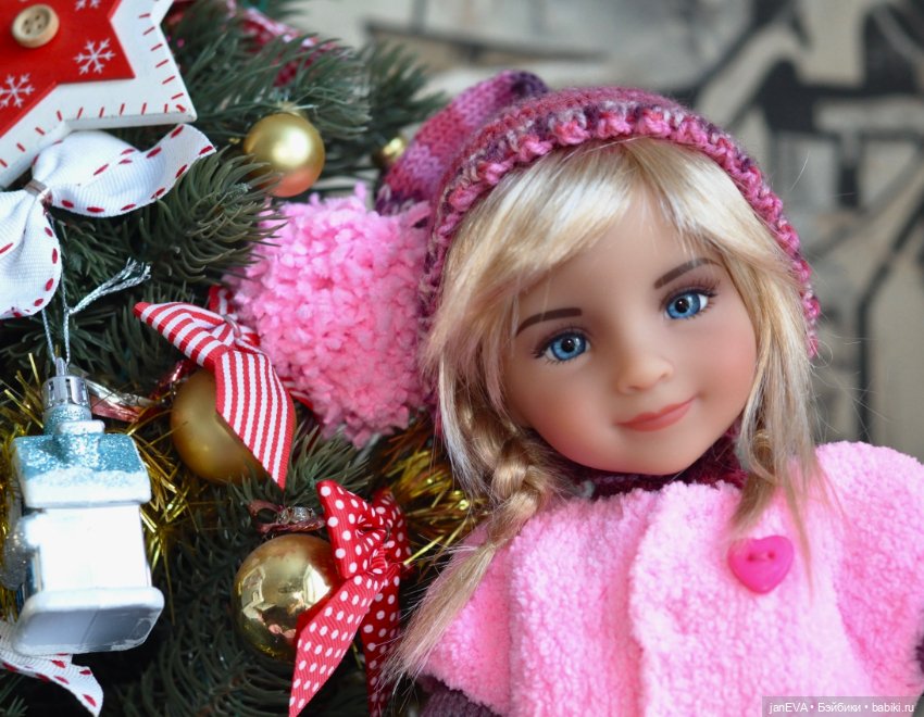 Время ЗАвязать — Куклы Ruby Red (Руби Ред) Fashion Friends: Siblies (фото 9)