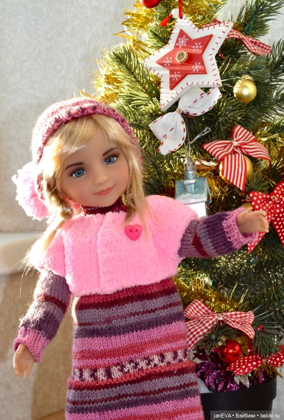 Время ЗАвязать — Куклы Ruby Red (Руби Ред) Fashion Friends: Siblies (фото 10)