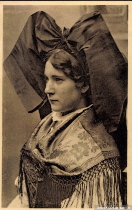 Сконцентрируем внимание на банте🎀💝