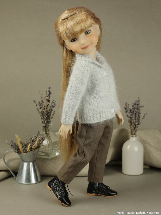 Сара (Sara) Ruby Red Fashion Friends