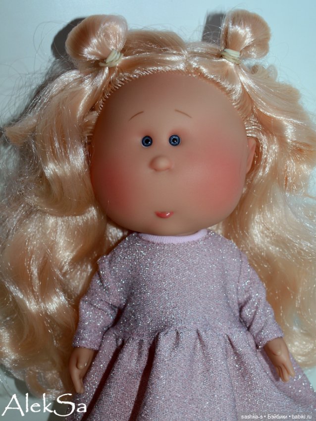 Блестящие платья для Паолок и Мий (фото 2)