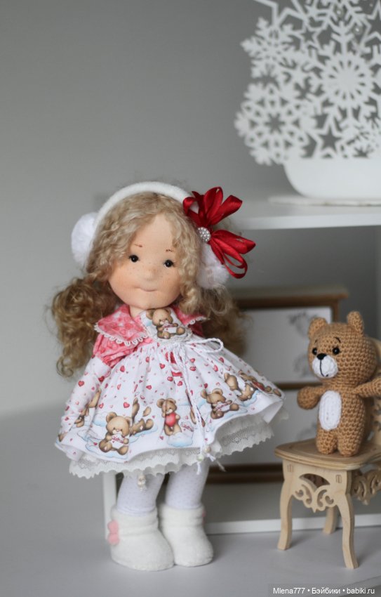 Маша и медведь — Авторские текстильные куклы: Вальдорфские (фото 4)