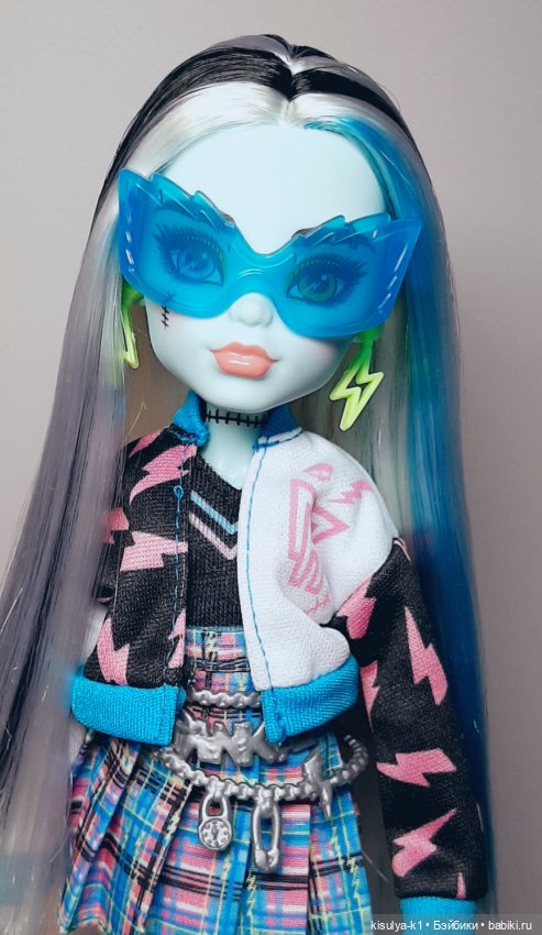 Фрэнки Штэйн 2022 — Куклы Monster High и Ever After High: G1 (фото 4)