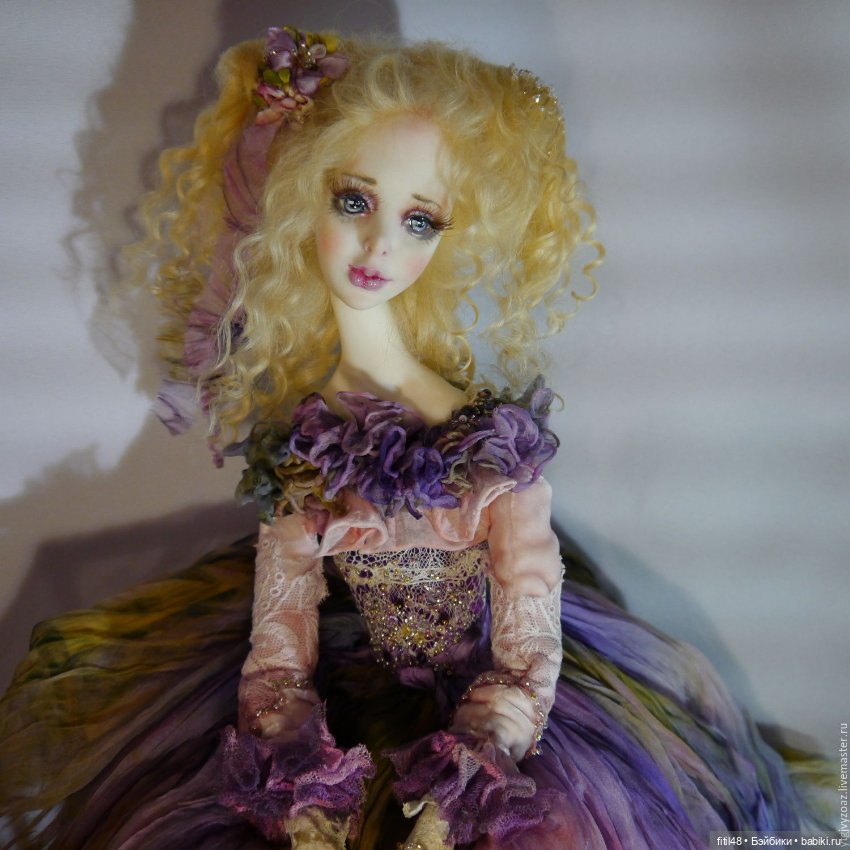 Кукольное царство Людмилы Непомнящей