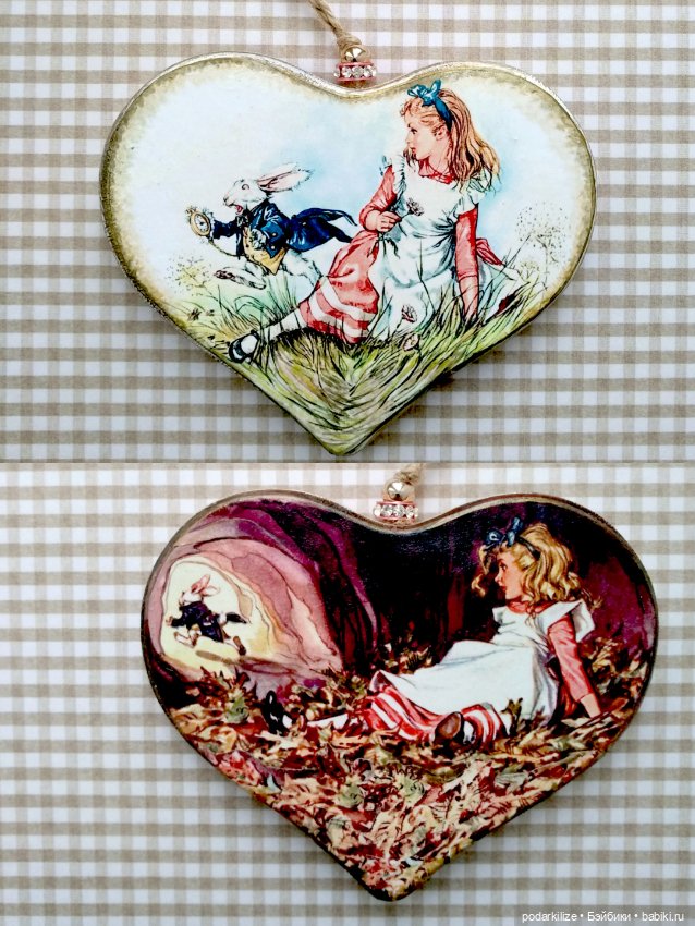 Книга с ёлочными игрушками (фото 4)