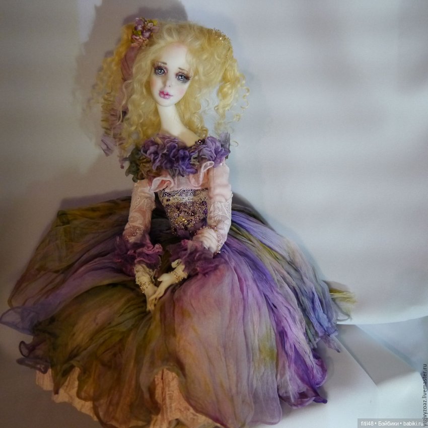 Кукольное царство Людмилы Непомнящей