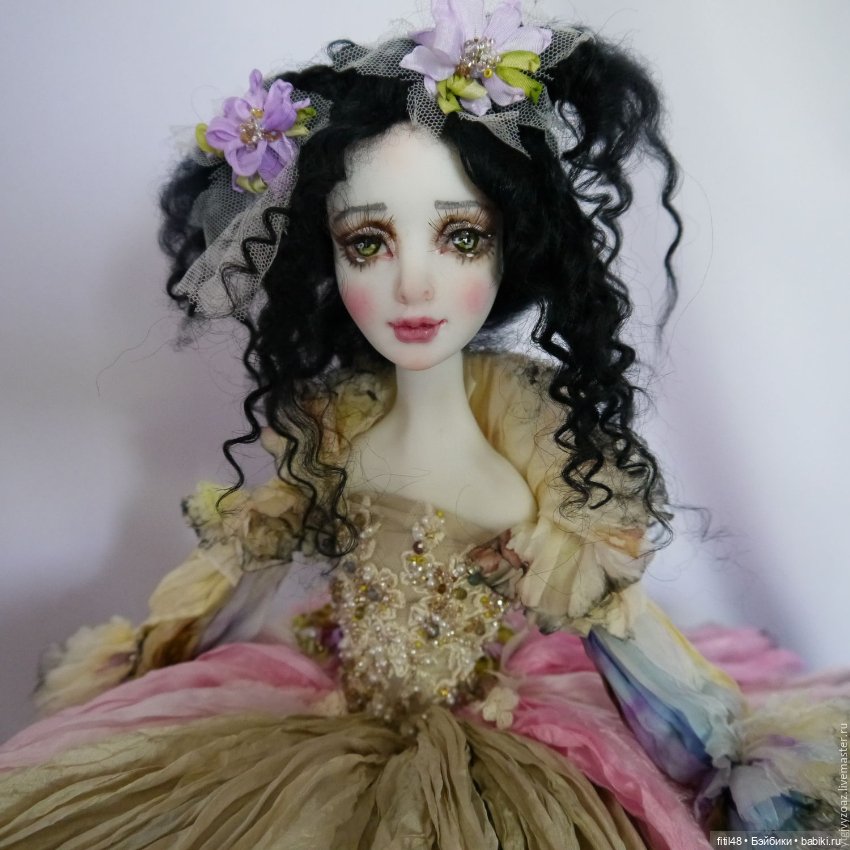 Кукольное царство Людмилы Непомнящей