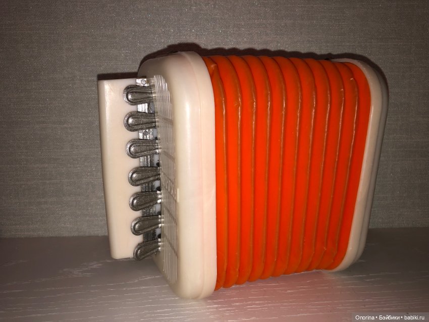 А я играю на гармошке… — Ремонт кукол СССР и ГДР (немок): чернота