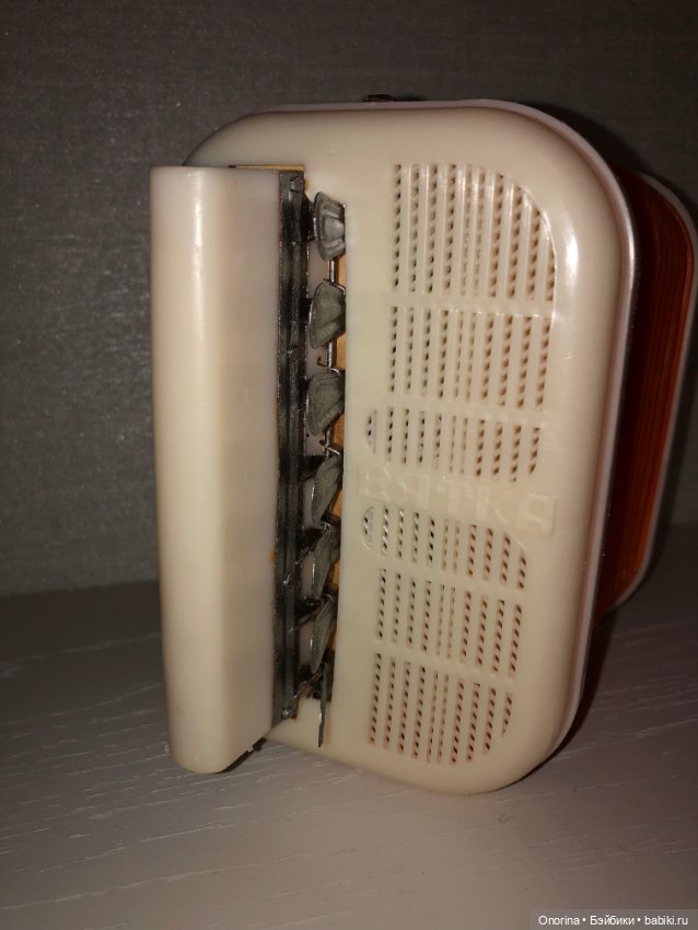 А я играю на гармошке… — Ремонт кукол СССР и ГДР (немок): чернота (фото 2)