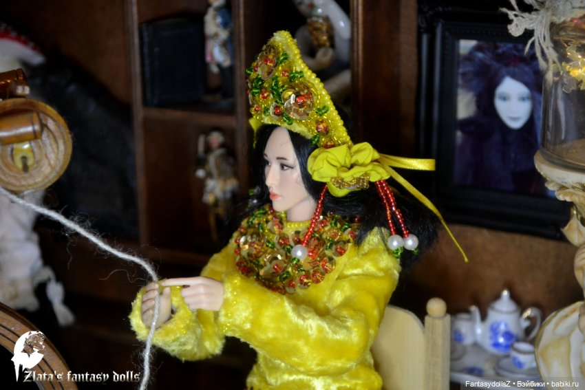 Платье и кокошник из винтажного плюша для Phicen (фото 4)