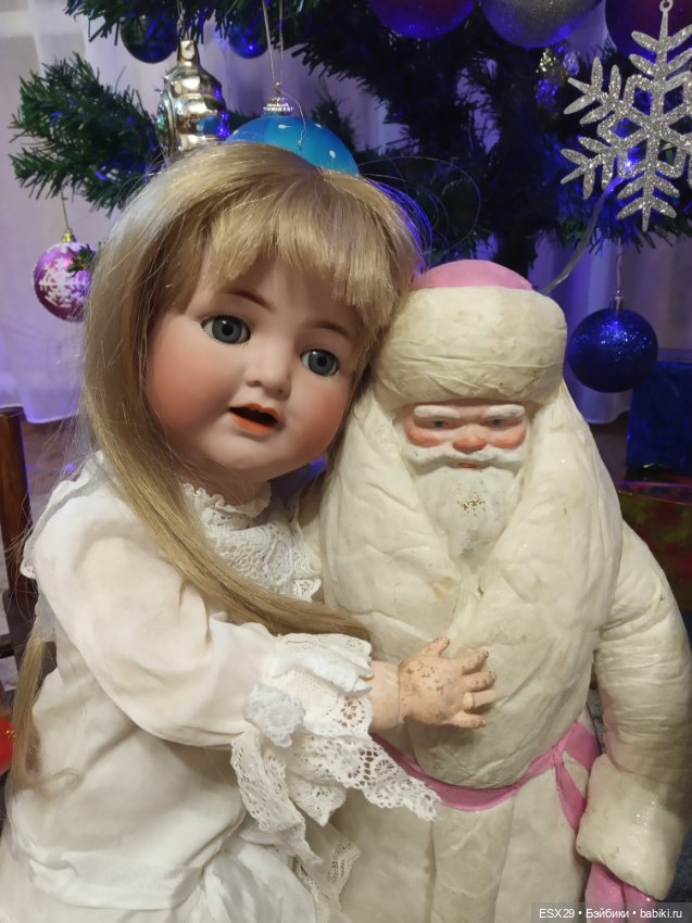 Новогодние праздники с антикварными куклами (фото 6)