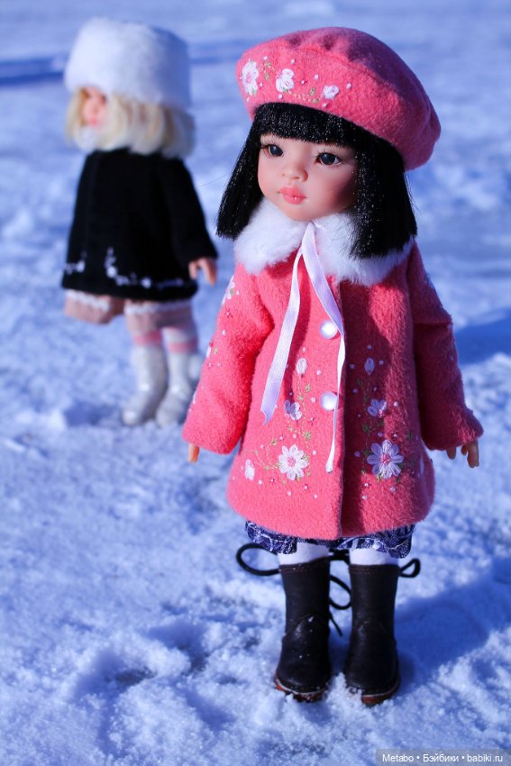 Первая прогулка кукол в 2023