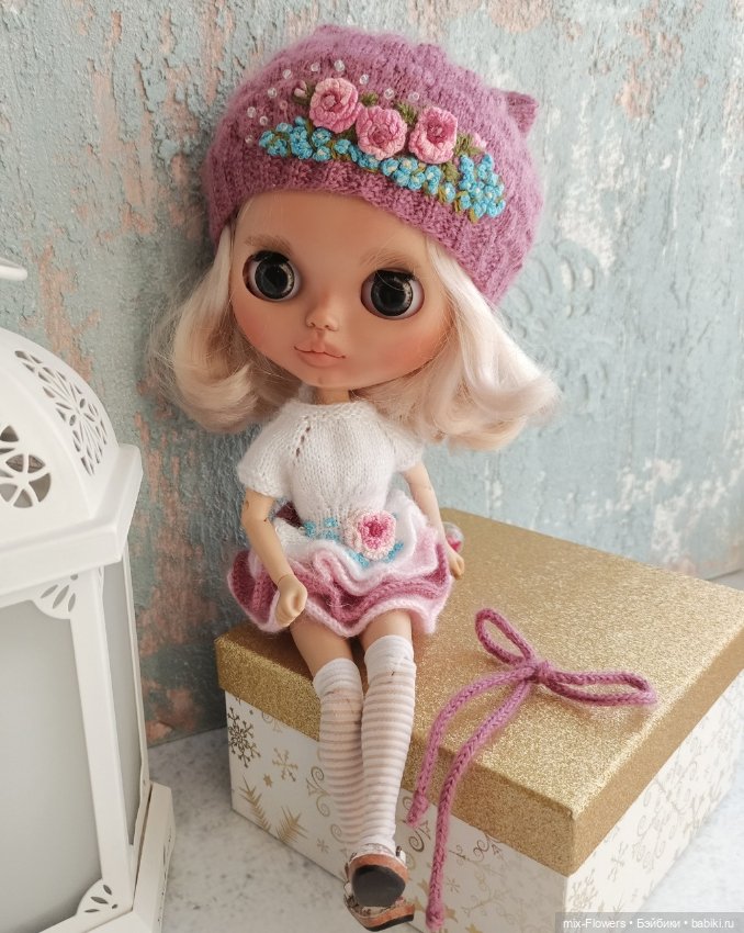 Вяжу куколкам...Платье — пироженка
