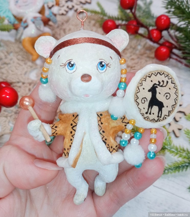 Северная мишка (ёлочная игрушка)