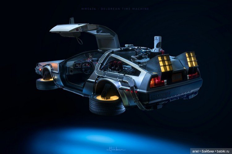 Модель Делореан по мотивам фильма «Назад в будущее 2» (фото 4)