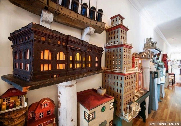 Коллекция кукольных домов американцев Стива Берка и Ренди Кэмпбелла (фото 3)