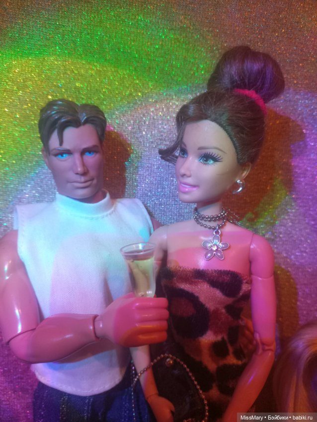 DollCi 2022. Караоке бар — Фестиваль DollCi: кукольный конкурс красоты и светская жизнь