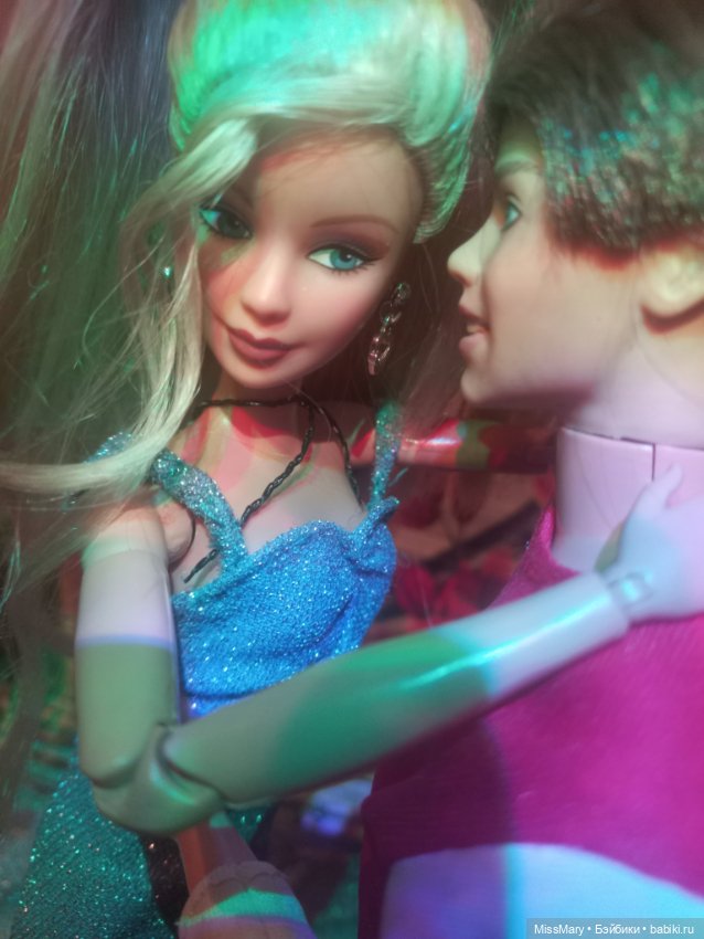 DollCi 2022. Караоке бар — Фестиваль DollCi: кукольный конкурс красоты и светская жизнь