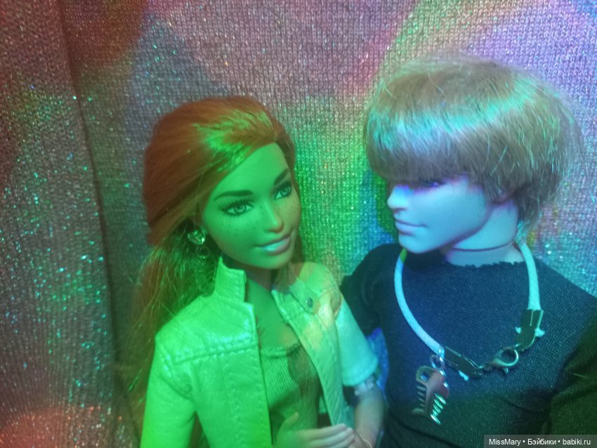 DollCi 2022. Караоке бар — Фестиваль DollCi: кукольный конкурс красоты и светская жизнь