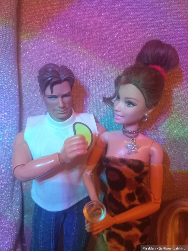 DollCi 2022. Караоке бар — Фестиваль DollCi: кукольный конкурс красоты и светская жизнь