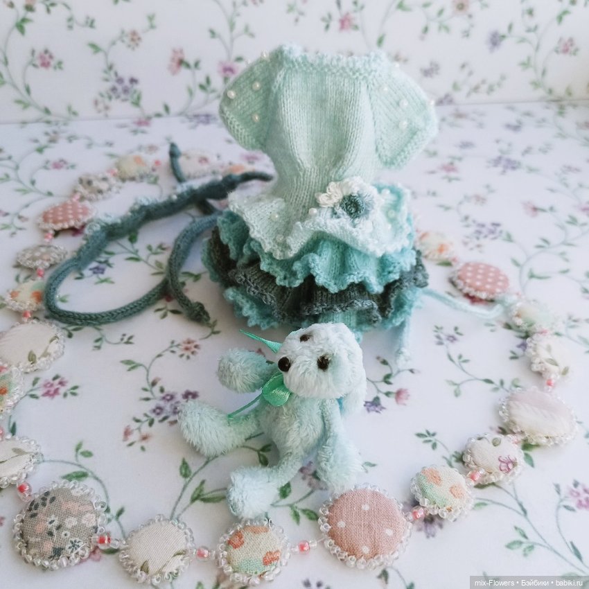 Пироженка 2 .. вяжу куколкам красивые платьица (фото 2)