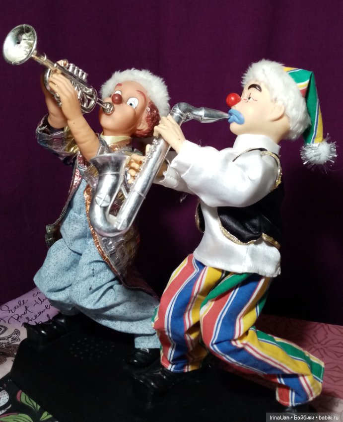 Веселые клоуны — Реставрация и преображение кукол: ремонт (фото 2)